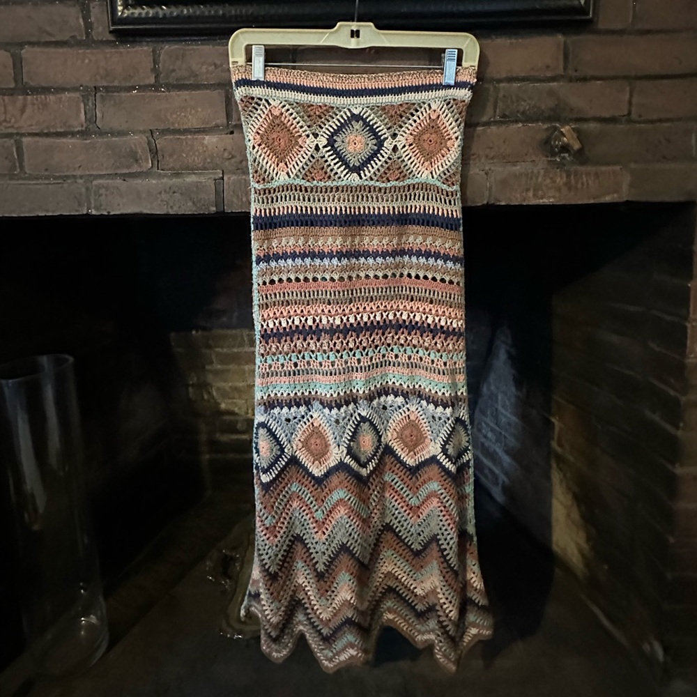 Rare Free People crochet Granny Square maxi skirt S EUC silk cotton blend yarn